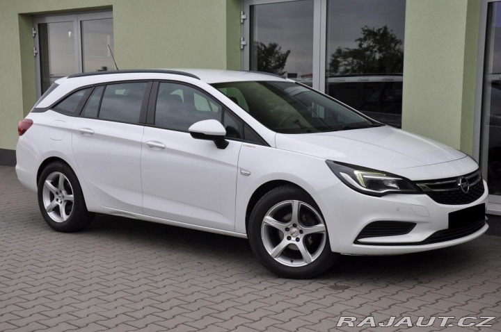 Opel Astra 1.4T CARPLAY 2XKOLA ČR 2016