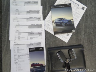 Jaguar F-Pace 3.0d V6 AWD,Portfolio,DPH 2019