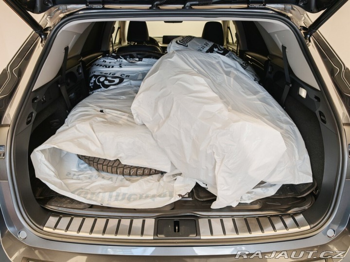 Lexus Ostatní modely RX 450h L 7míst , automat , 4x4, Hy 2022