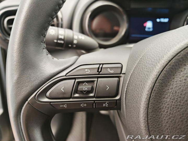 Mazda 2 Automat , Hybrid , 2023