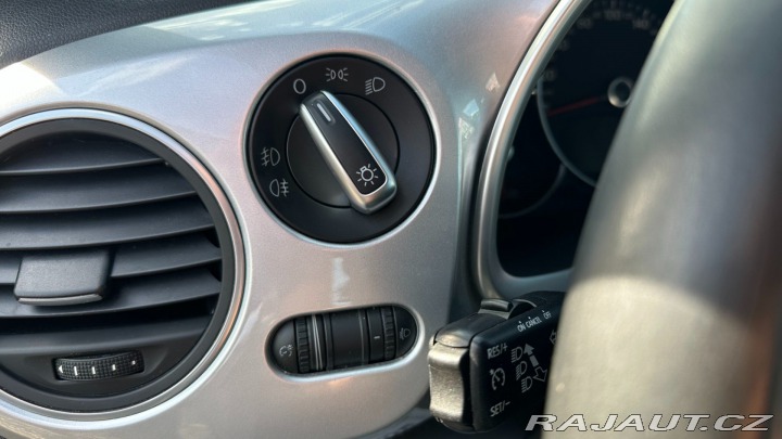 Volkswagen Beetle 1.2TSI 77kW REZERVOVANO 2012