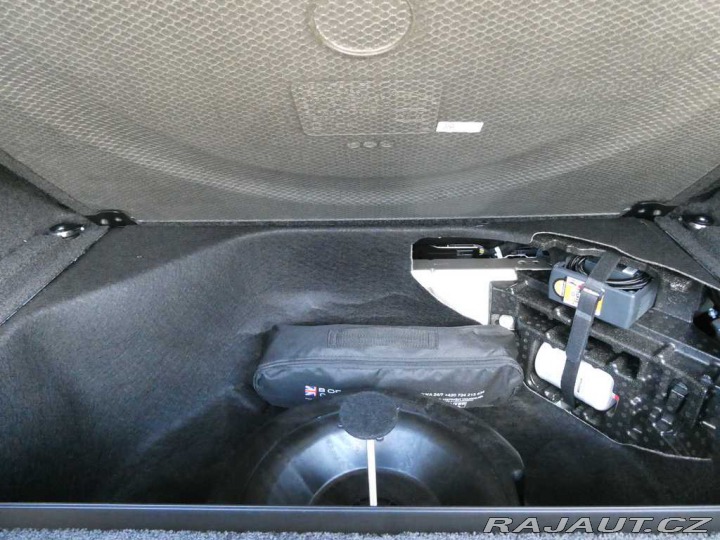 Land Rover Range Rover 4,4 Autobiography P530 2025
