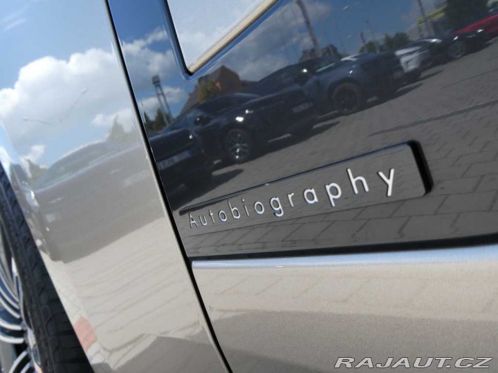 Land Rover Range Rover 4,4 Autobiography P530 2025