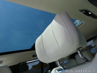 Land Rover Range Rover 4,4 Autobiography P530 2025