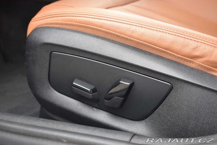 BMW 5 530i xDrive 2xPNEU*DPH*ČR 2022