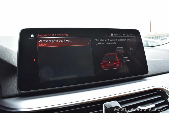 BMW 5 530i xDrive 2xPNEU*DPH*ČR 2022
