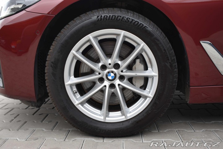BMW 5 530i xDrive 2xPNEU*DPH*ČR 2022