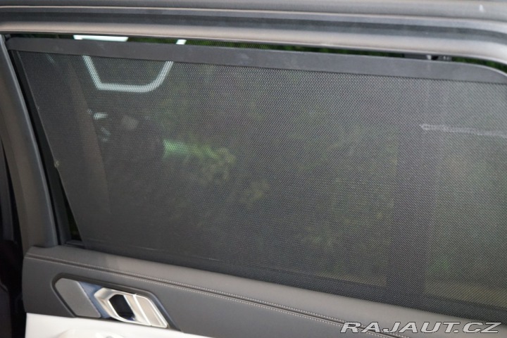 BMW X7 M60i Pano Nez.Top H/K Taž 2023
