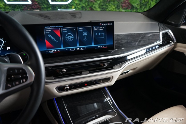 BMW X7 M60i Pano Nez.Top H/K Taž 2023