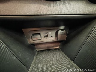 Mazda 2 1,5 benzín, Manual 2024