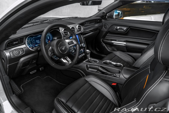 Ford Mustang Mach1 1800