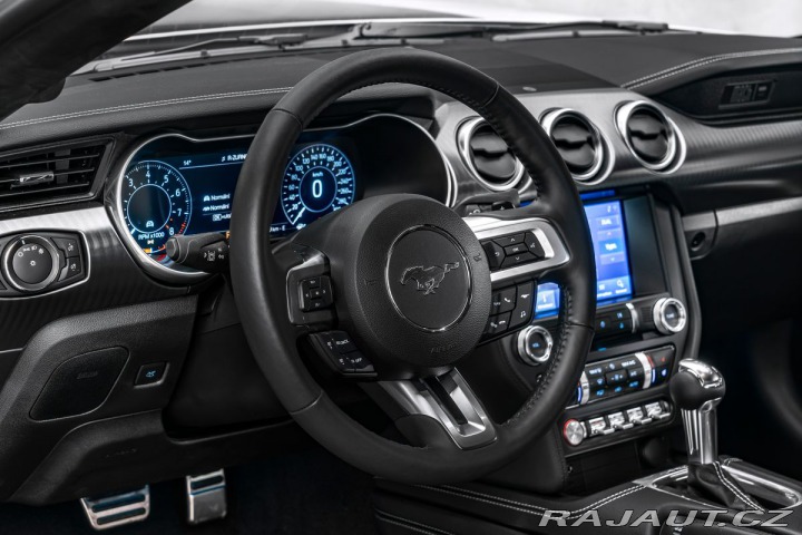 Ford Mustang Mach1 1800