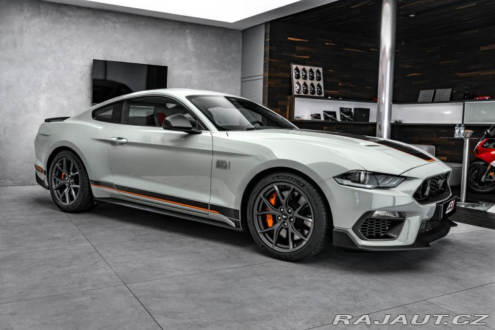 Ford Mustang Mach1 1800