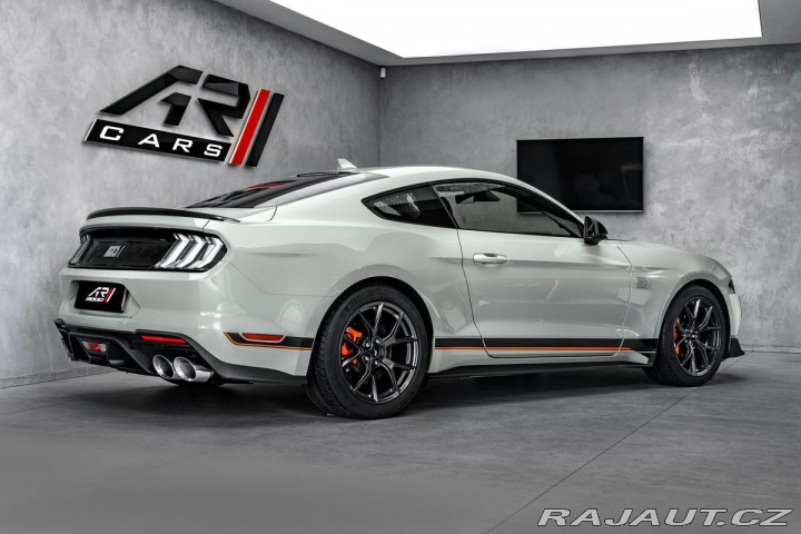 Ford Mustang Mach1 1800