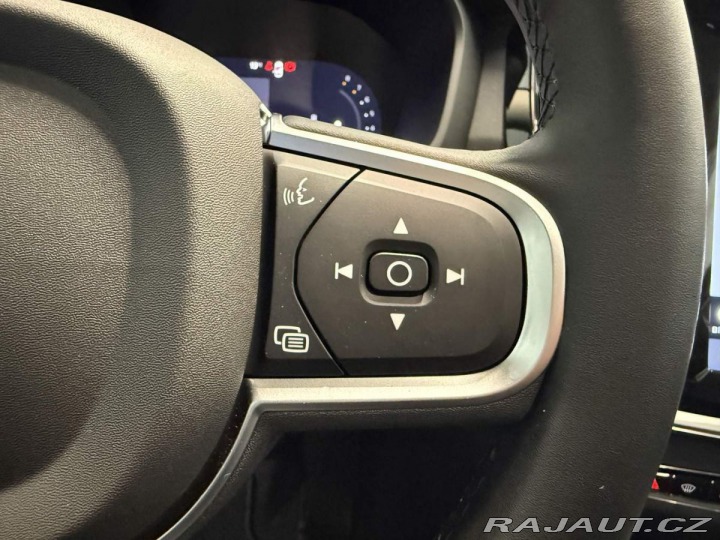 Volvo V60 B4 2.0L 197+14 HP AT7 FWD 2025