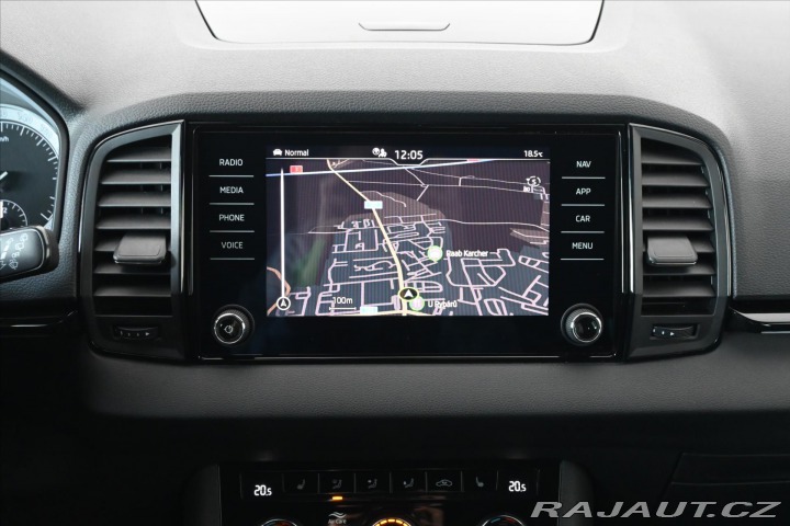 Škoda Karoq 2,0 TDi 110kW *SportLine* 2021