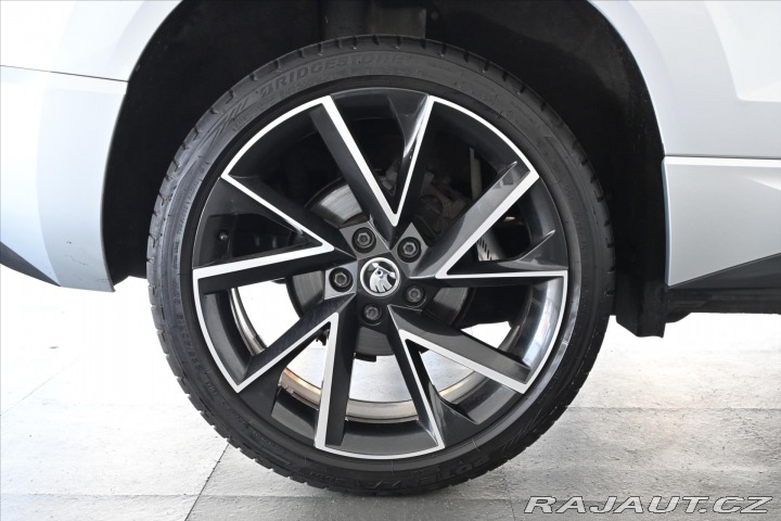 Škoda Karoq 2,0 TDi 110kW *SportLine* 2021