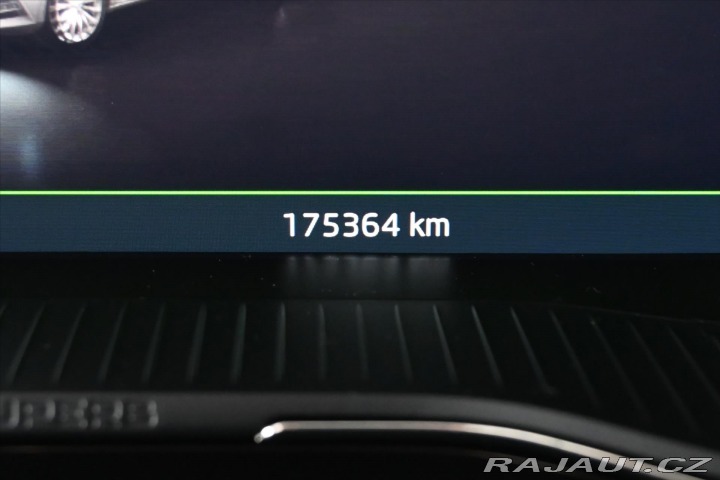 Škoda Superb 2,0 TDI 110 KW DSG STYLE 2022