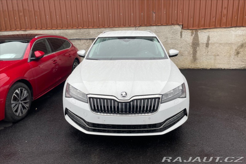 Škoda Superb 2,0 TDI 110 KW DSG VOZIDL