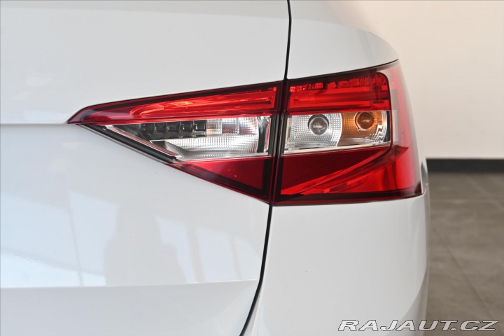 Škoda Superb 2,0 TDi 110KW DSG Style Z 2021