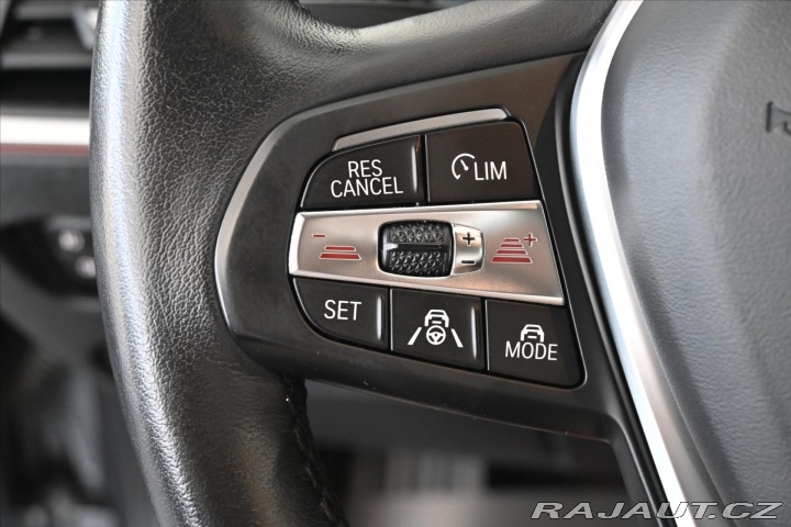 BMW 3 2,0 320d 140 kW STEPTRONI 2021