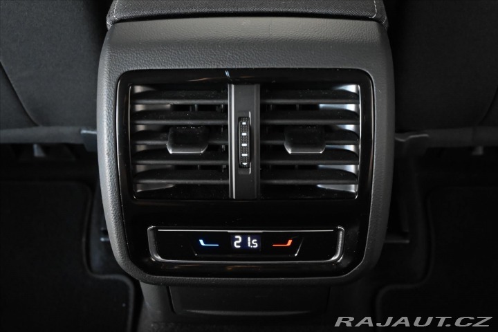 Volkswagen Passat 2,0 TDI 110 KW DSG *Busin 2022