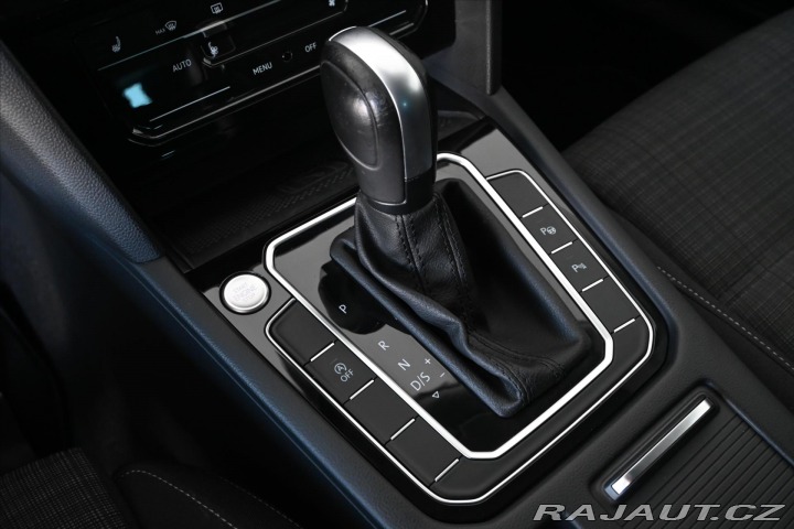 Volkswagen Passat 2,0 TDI 110 KW DSG *Busin 2022