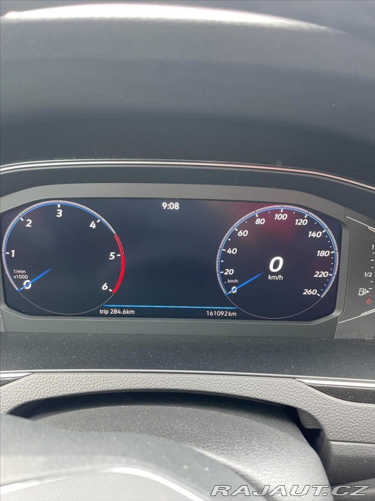 Volkswagen Passat 2,0 TDI 110 KW DSG VŮZ PŘ 2022