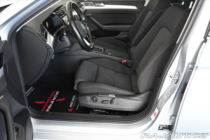 Volkswagen Passat 2,0 TDI 110 KW DSG *Busin 2022
