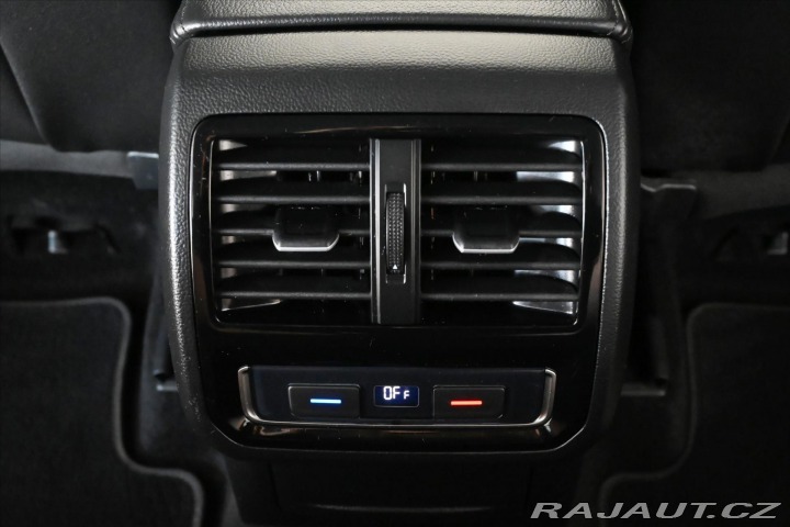 Volkswagen Passat 2,0 TDi 110kW DSG *Elegan 2020