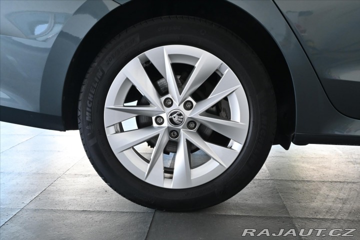 Škoda Octavia 2,0 TDi 110kW DSG Style B 2021