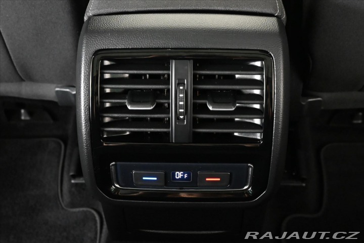 Volkswagen Passat 2,0 TDi 110kW *Style Busi 2020