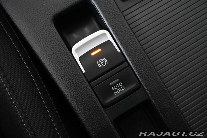 Volkswagen Passat 2,0 TDi 110kW *Style Busi 2020