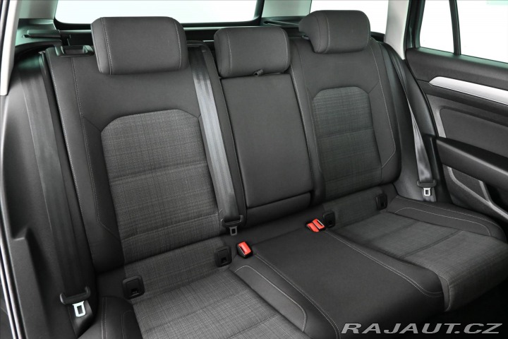 Volkswagen Passat 2,0 TDi 110kW *Style Busi 2020