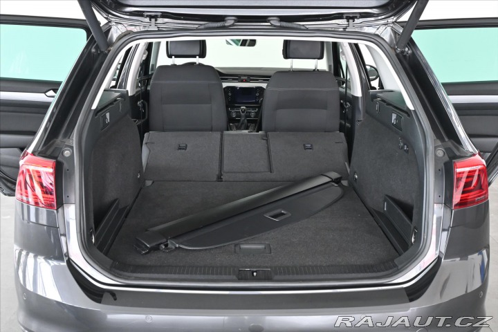 Volkswagen Passat 2,0 TDi 110kW *Style Busi 2020