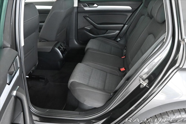 Volkswagen Passat 2,0 TDi 110kW *Style Busi 2020