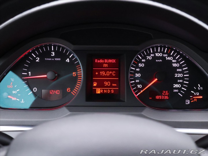 Audi A6 3,0 TDI 165kW quattro CZ 2004