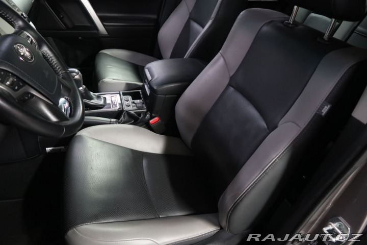 Toyota Land Cruiser 2.5D4-D,CZ,1Maj,Exekutive 2023