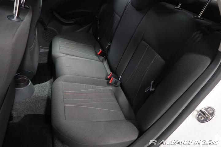 Seat Ibiza 1.2i,CZ,51kW,Manuál 2011