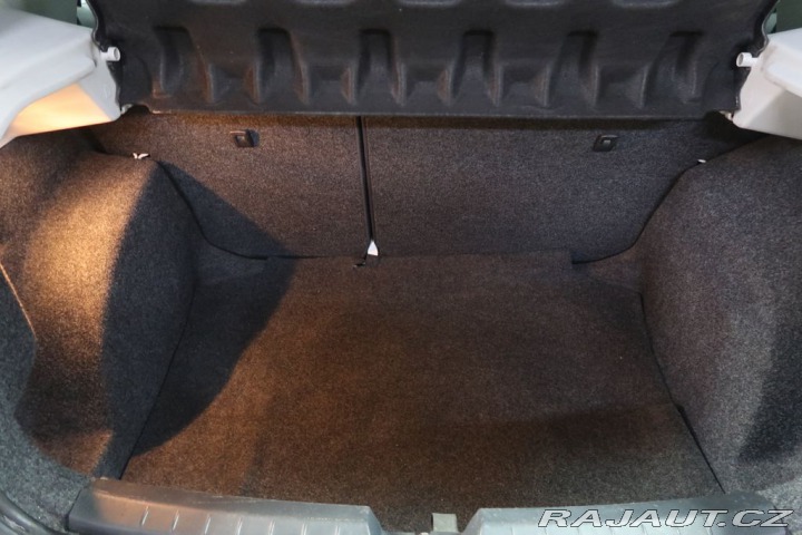 Seat Ibiza 1.2i,CZ,51kW,Manuál 2011