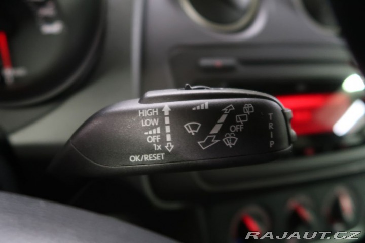Seat Ibiza 1.2i,CZ,51kW,Manuál 2011