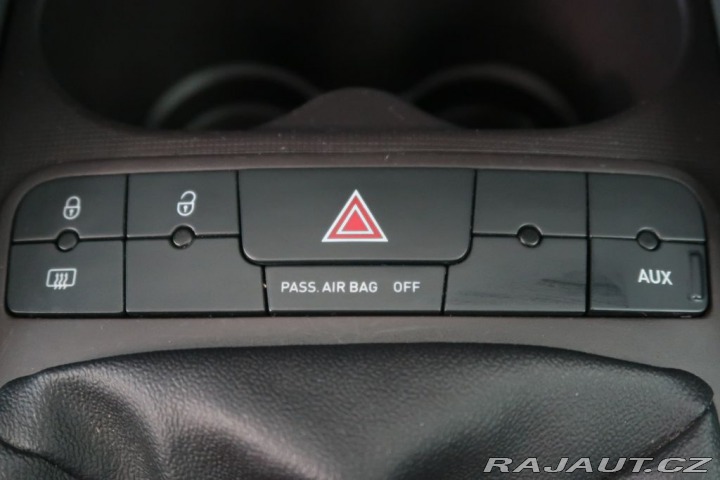 Seat Ibiza 1.2i,CZ,51kW,Manuál 2011