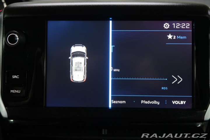 Peugeot 2008 1.2PureTech,CZ,1Maj,Manuá 2017