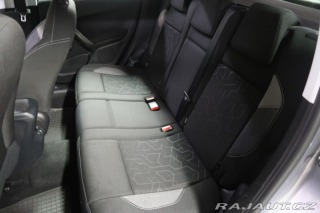 Peugeot 2008 1.2PureTech,CZ,1Maj,Manuá 2017