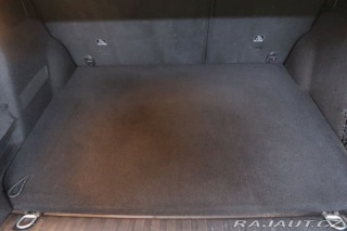 Peugeot 2008 1.2PureTech,CZ,1Maj,Manuá 2017