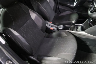 Peugeot 2008 1.2PureTech,CZ,1Maj,Manuá 2017