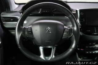 Peugeot 2008 1.2PureTech,CZ,1Maj,Manuá 2017