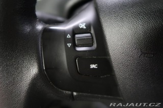 Peugeot 2008 1.2PureTech,CZ,1Maj,Manuá 2017