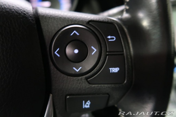 Toyota Auris 1.8Hybrid,CZ,1Maj,Selecti 1800