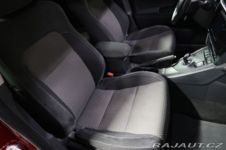 Toyota Auris 1.8Hybrid,CZ,1Maj,Selecti 1800